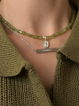 Silver925×天然石|ペリドット メダイチャーム チョーカーネックレス 約35cm〜39cm(Reeplushハンドメイド)