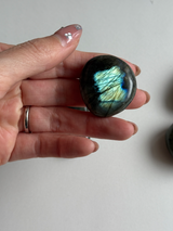 【MOMOMOON】Labradorite palm stone (小)7点 SET【1セット限り】