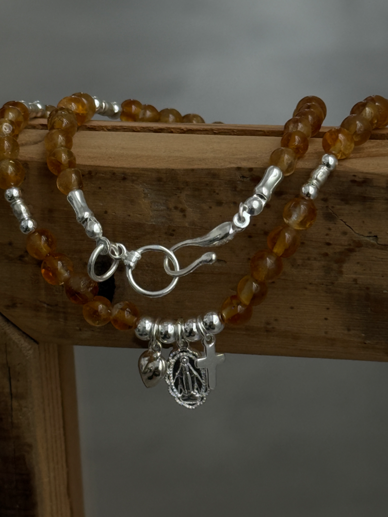 アクセサリー Ethan ANNIKA INEZ通販｜Ample Clasp Bracelet, Lrg in Silver