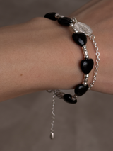 Silver925×天然石|ハート・オニキス×カレンシルバー メダイチェーン2連 ブレスレット(Reeplushハンドメイド)