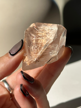 【MOMOMOON】虹入り Garden Quartz 【MZ0610-5-A】