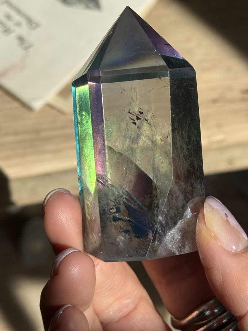 MOMOMOON】レインボーオーラクリスタル（水晶）ポイント B | 天然石