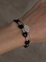 Silver925×天然石|ハート・オニキス×カレンシルバー メダイチェーン2連 ブレスレット(Reeplushハンドメイド)