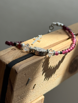 Silver925×天然石|ロードライトガーネット×ハーキーマダイアモンド メダイブレスレット(Reeplushハンドメイド)