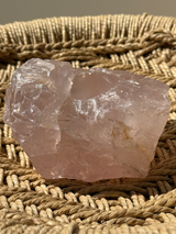 【MOMOMOON】Madagascar Rose quartz candle holder/1.10kg
