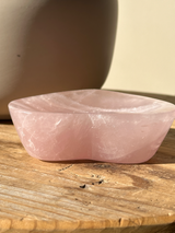 【MOMOMOON】Madagascar Rose quartz Heart Tray【No.12】