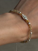 (再入荷)Silver925×天然石|ルチルクォーツとマリア様のブレスレット(Reeplushハンドメイド)