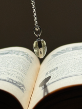 【MOMOMOON】【希少】リビアングラス ハートネックレス(45cm)|A|エジプト産 天然インパクトガラス ハート型ペンダント