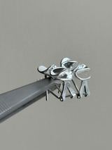 Gather frills clip catch Pierce