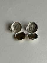 表+内側刻印【お好きな刻印お入れします】 - hidden message Locket pendant Type:Round -