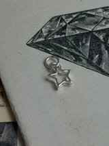 silhouette STAR charm | 9.7mm