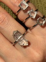 【MOMOMOON】ペタライト ラフカットリング:11号 | 天然石・鉱石・パワーストーン