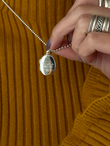 両面刻印【お好きな刻印お入れします】Original Message series - Oval Locket pendant -