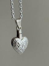 Retro design Heart perfume bottle Pendant Top