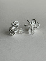 Round and round Flower Pierce