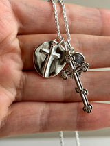 Cross Emboss plate top