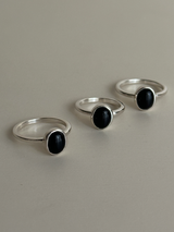 Oval cut Onyx Ring