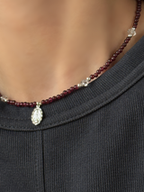 Silver925×天然石|ロードライトガーネット×ハーキーマダイアモンド メダイチャーム ネックレス(Reeplushハンドメイド)