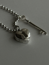 両サイド刻印可能【お好きな刻印お入れします】 Thick Heart padlock&key Pendant top SET