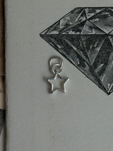 silhouette STAR charm | 9.7mm