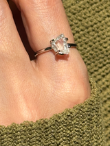 【MOMOMOON】ペタライト ラフカットリング:11号 | 天然石・鉱石・パワーストーン