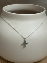 Antique-style Cross Pendant top | 18mm