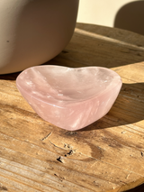 【MOMOMOON】Madagascar Rose quartz Heart Tray【No.9】