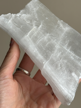 【MOMOMOON】Selenite Plate No.3