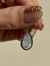 【MOMOMOON】高品質 Rainbow Moonstone pendant top【1-D】