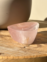 【MOMOMOON】Madagascar Rose quartz Heart Tray【No.9】