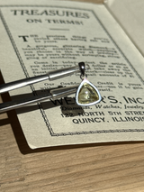 【MOMOMOON】メキシコ産ゴールデンアパタイト ペンダントトップ | 天然石・鉱石・パワーストーン