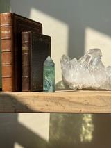 【MOMOMOON】エンジェルフェザーフローライト タワー |fluorite|天然石・鉱石・パワーストーン【SC081-2】