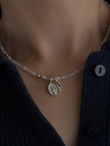 Silver925×天然石|6月誕生石 ムーンストーン ミニチャーム ネックレス(Reeplushハンドメイド)