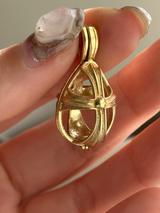 Basket Pendant top