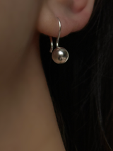 Ball hook pierce