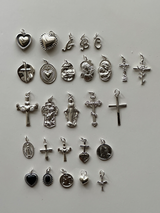 Plump Heart Pendant top