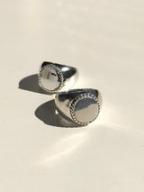 Voluminous antique Ring/size:12-15号