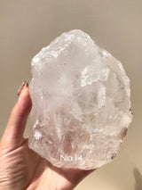 【MOMOMOON】1.3kg Madagascar quartz candle holder【No.14】
