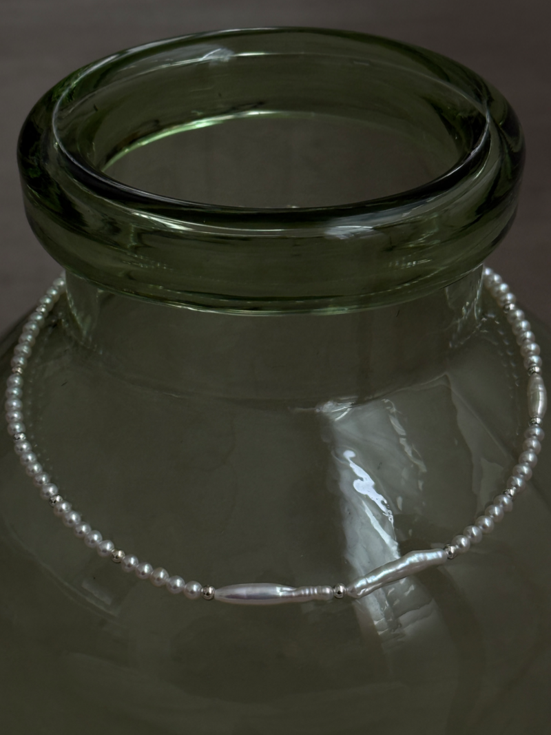 Silver925×天然石｜アシンメトリーバロックパールチョーカー ネックレス37.5cm〜42cm（Reeplushハンドメイド）