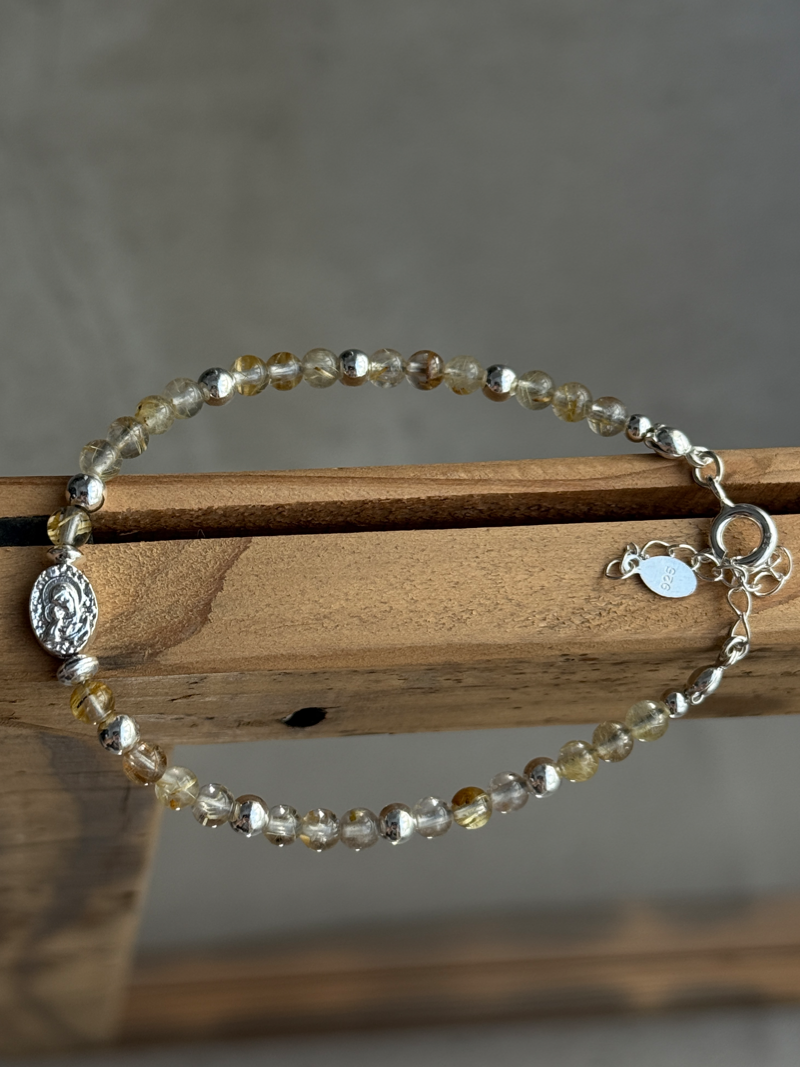 （再入荷）Silver925×天然石｜ルチルクォーツとマリア様のブレスレット（Reeplushハンドメイド）