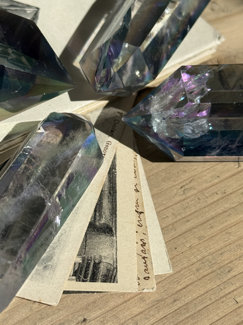 MOMOMOON】レインボーオーラクリスタル（水晶）ポイント A | 天然石