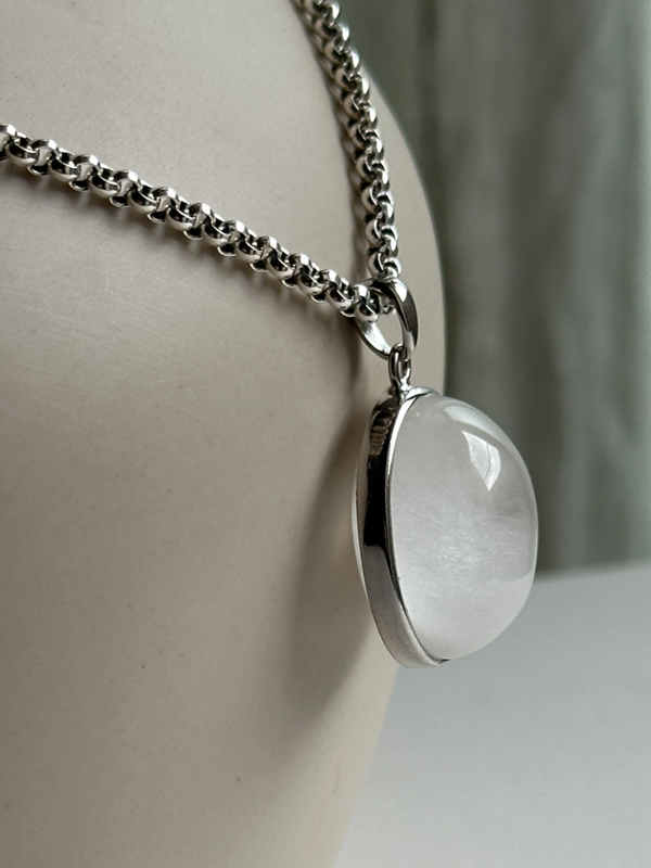 【MOMOMOON】高品質 Amphibole in Quartz pendant top【0610-9】