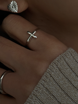 Cross Ring 13号:15号 | silver925 | 十字架 | クロスデザイン 軽量