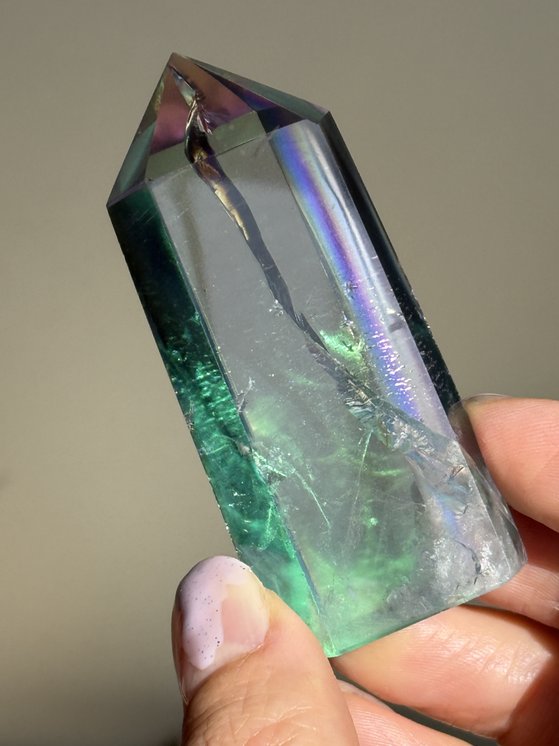 MOMOMOON】レインボーオーラクリスタル（水晶）ポイント A | 天然石