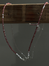 Silver925×天然石｜1月誕生石 ガーネット ミニチャーム ネックレス 41cmまたは41cm+アジャスター4.5cm（Reeplushハンドメイド）