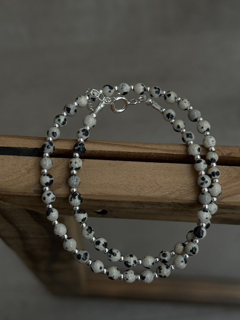 Silver925×天然石｜ダルメシアンジャスパー チョーカーネックレス約37.5cm〜41.5cm（Reeplushハンドメイド）
