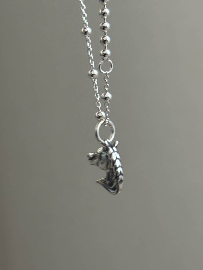 horse Pendant top