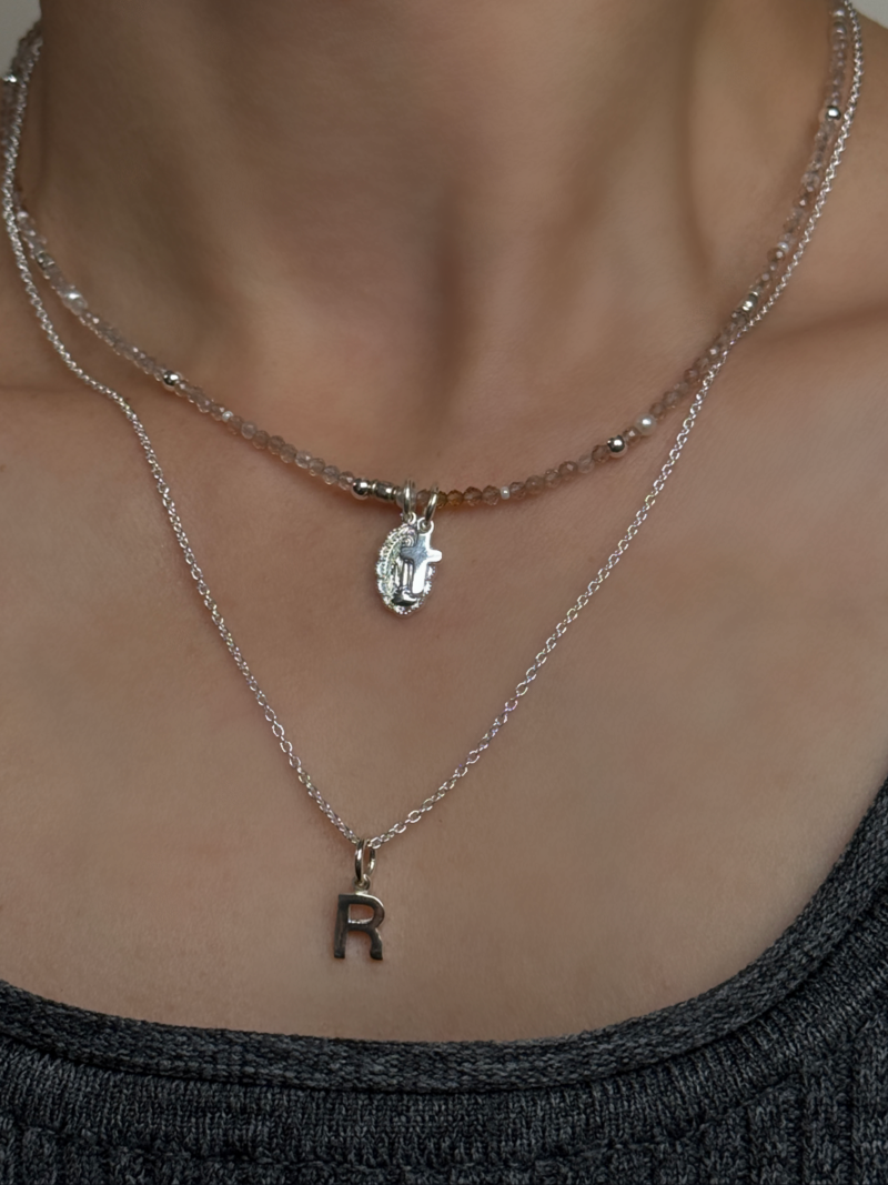 Silver925×天然石｜11月誕生石 トパーズ ミニチャーム ネックレス（Reeplushハンドメイド）
