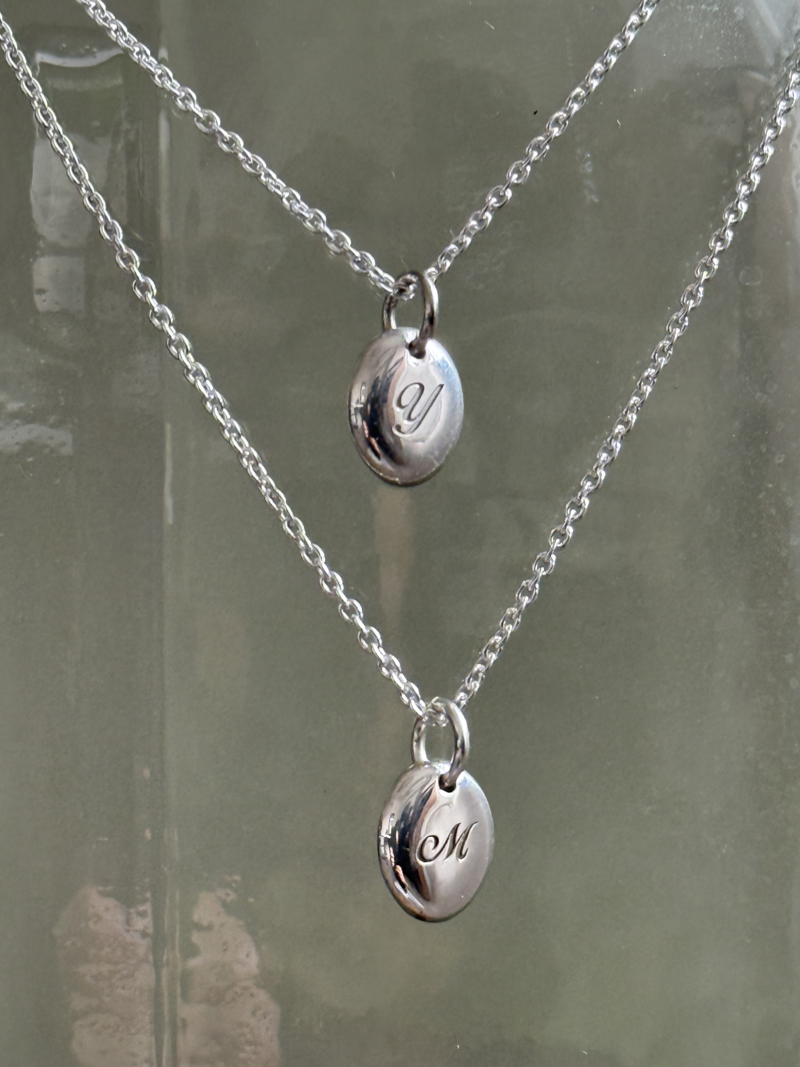 クリスマス限定ペアネックレス- oval pendant - 両面刻印/チェーンの長さが選べる!!【お好きな刻印お入れします】特別価格