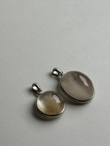 【MOMOMOON】高品質 Amphibole in Quartz pendant top【0610-7】